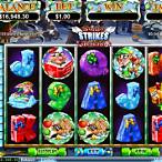 santa strikes back slot